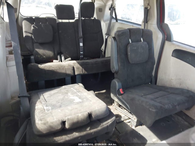 2C4RDGCG2ER429683 Dodge Grand Caravan