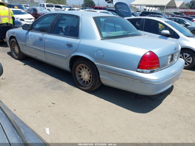 1999 FORD CROWN VICTORIA 2FAFP74W3XX238276 Photo 2