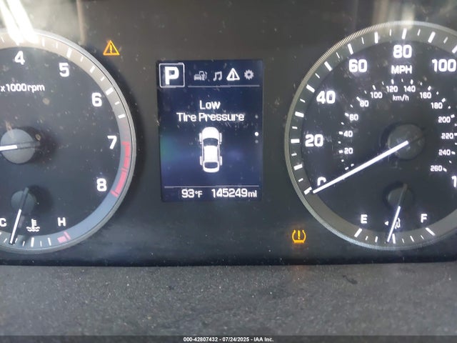 5NPE24AF8HH525056 Hyundai 2017