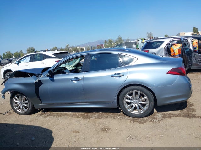 JN1BY1AP9JM180112 Infiniti Q70