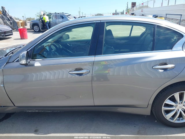 JN1EV7AP5HM737388 Infiniti 2017