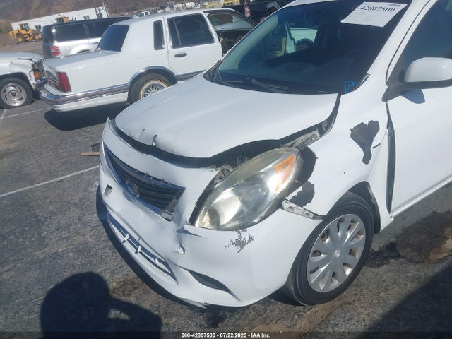 Nissan 2014 2014 3N1CN7AP5EK457439 Image 6