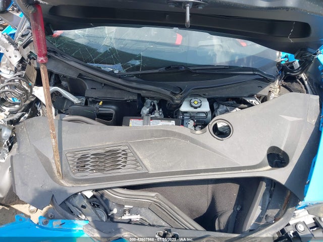 1G1YB3D49M5120716 Chevrolet lt2 - engine