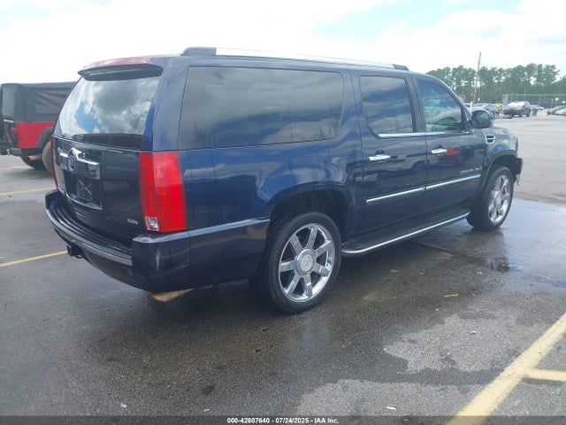2007 CADILLAC ESCALADE ESV 1GYFK66817R266132 Photo 3