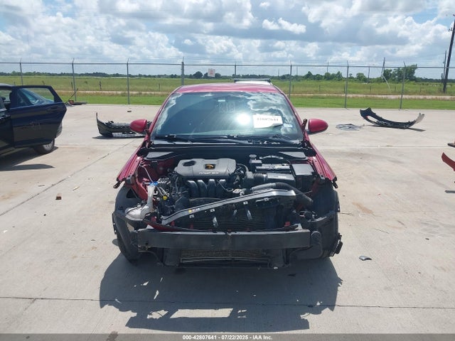 KMHD84LF0HU370494 Hyundai Elantra