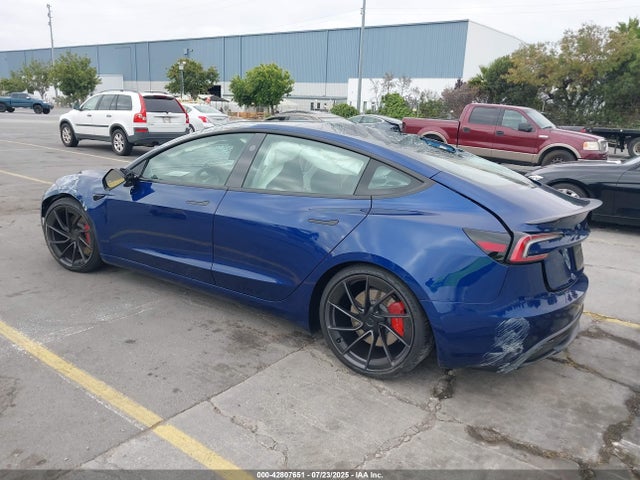 2025 TESLA MODEL 3 5YJ3E1ET7SF029667 Photo 2