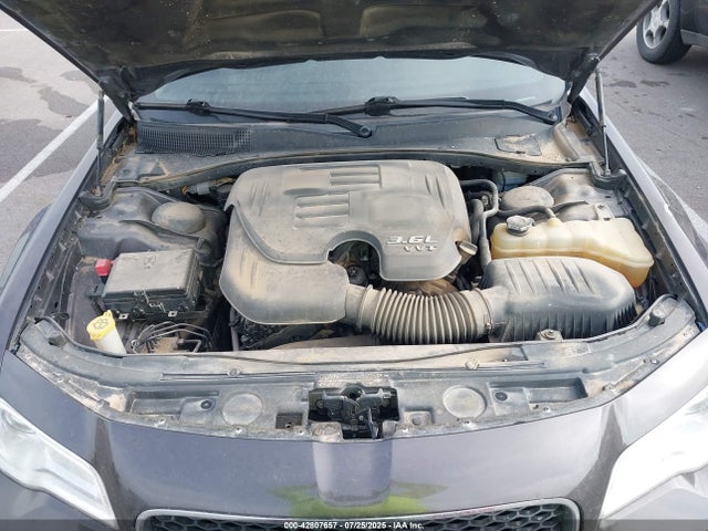 Chrysler 300 2015 2C3CCAAG2FH766519 Image 10