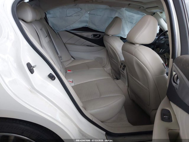 JN1BV7AP1EM690570 Infiniti Q50