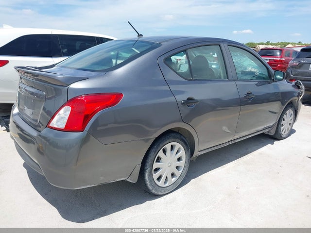3N1CN7AP5JL818950 Nissan Versa