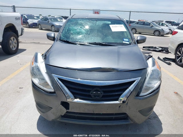 3N1CN7AP5JL818950 Nissan Versa