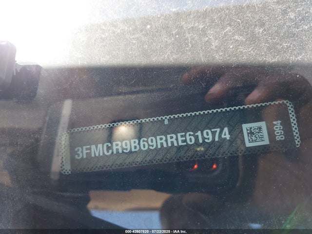 3FMCR9B69RRE61974 Ford dragon