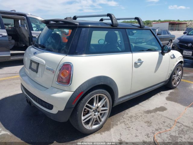 2007 MINI COOPER S WMWMF73567TL89619 Photo 3