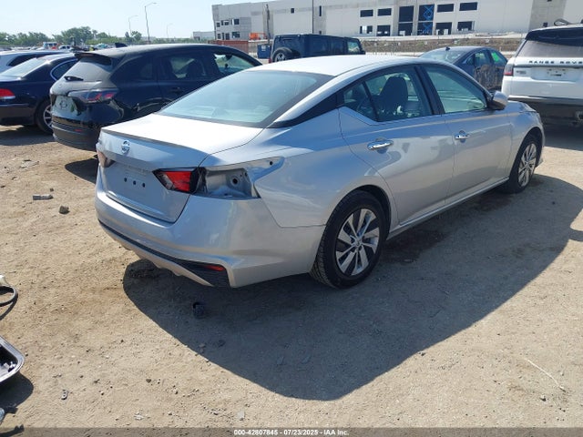 1N4BL4BV9NN311572 Nissan 2022