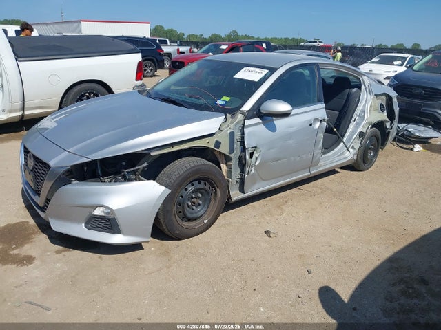 1N4BL4BV9NN311572 Nissan 2022