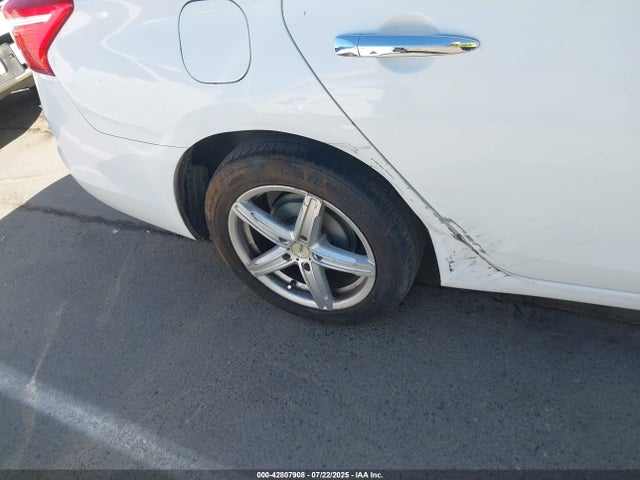 3N1AB7APXGY214726 Nissan 2016