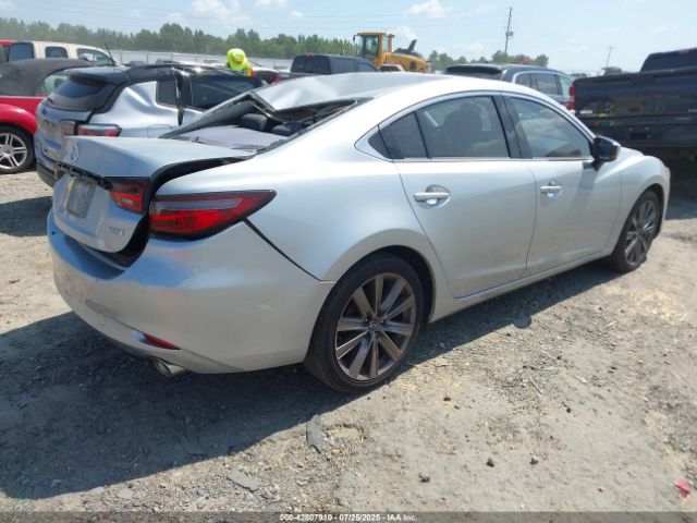 2018 MAZDA MAZDA6 JM1GL1VM5J1310583 Photo 3