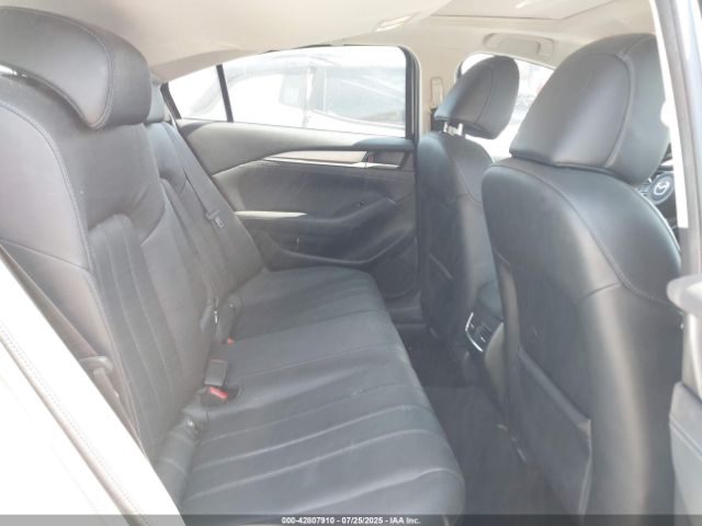 2018 MAZDA MAZDA6 JM1GL1VM5J1310583 Photo 7