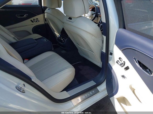 2023 BENTLEY FLYING SPUR SCBBG6ZG0PC007016 Photo 7