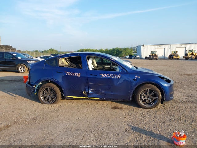 7SAYGDEE5SF261108 Tesla Model Y