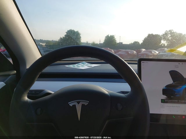 7SAYGDEE5SF261108 Tesla Model Y