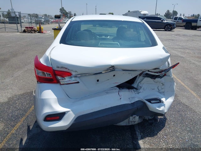 3N1AB7AP0HY215479 Nissan 2017