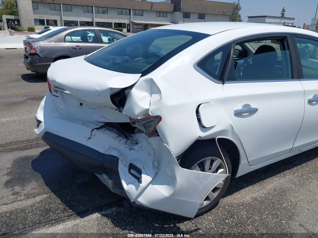3N1AB7AP0HY215479 Nissan 2017