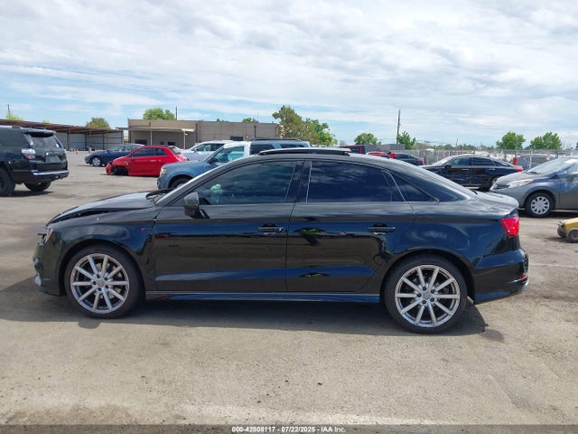 WAUJ8GFF2G1073115 Audi A3