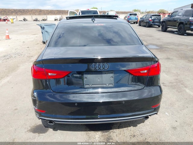 WAUJ8GFF2G1073115 Audi A3