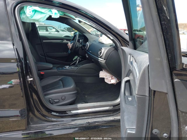 2016 AUDI A3 WAUJ8GFF2G1073115 Photo 4
