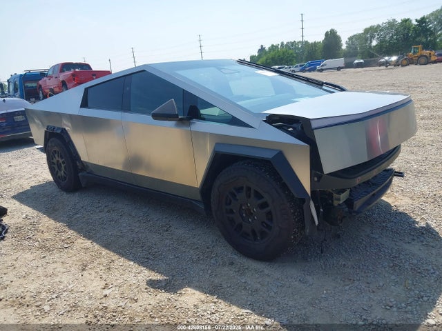 2024 TESLA CYBERTRUCK 7G2CEHED7RA007352 Photo 0