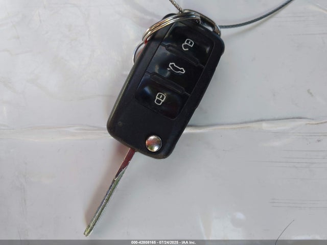 3VWD17AJ9EM263409 Volkswagen Jetta