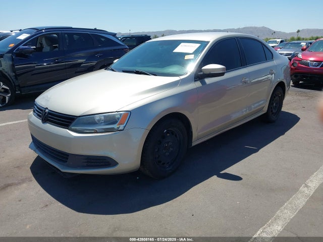 3VWD17AJ9EM263409 Volkswagen Jetta