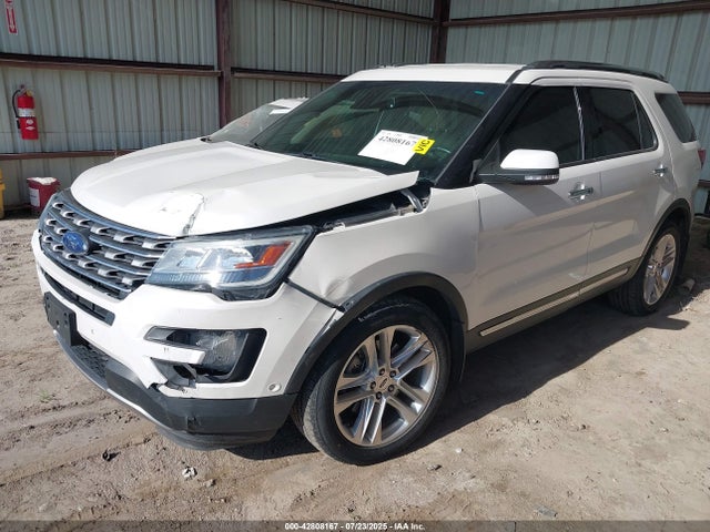 Ford 2016 2016 1FM5K8F8XGGB94643 Image 2