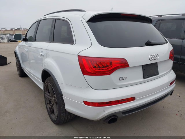 2015 AUDI Q7 WA1DGAFE7FD002927 Photo 2
