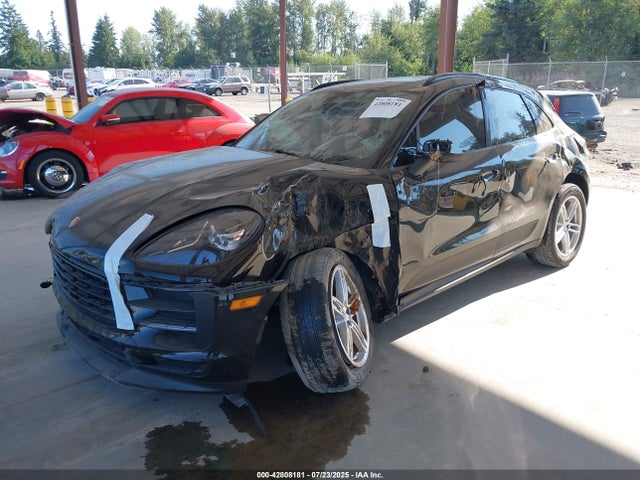 Porsche 2019 2019 WP1AA2A58KLB02282 Image 2