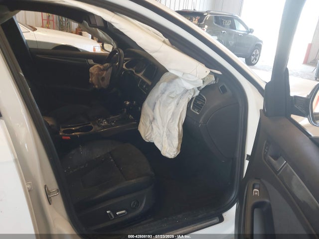 2015 AUDI S4 WAUBGAFL0FA114723 Photo 4