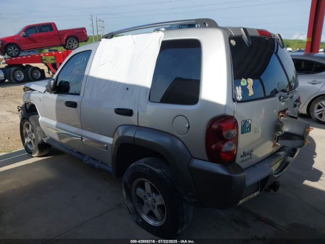 2006 JEEP LIBERTY 1J4GL48KX6W148630 Photo 2