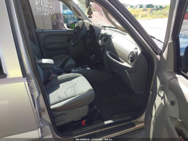 2006 JEEP LIBERTY 1J4GL48KX6W148630 Photo 4