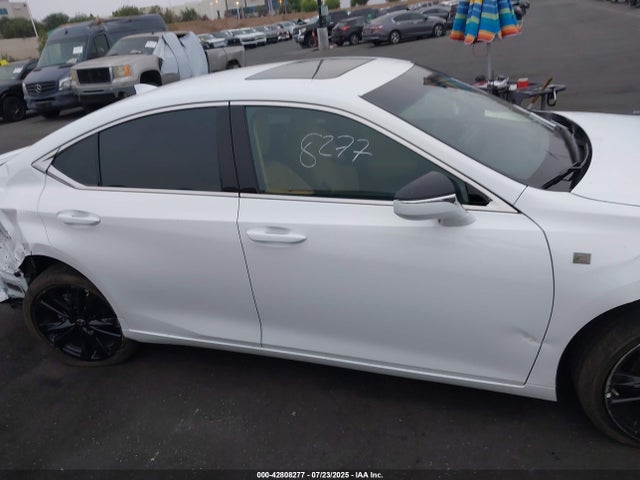 58ADA1C15SU059053 Lexus a25a-fxs