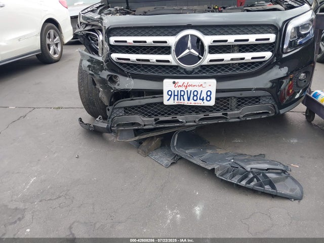 W1N4M4GB0PW319984 Mercedes-Benz m260