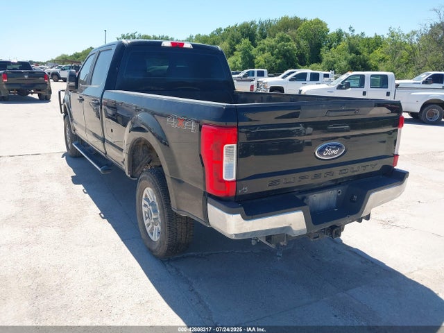 1FT7W2BT9HEE70915 Ford 2017