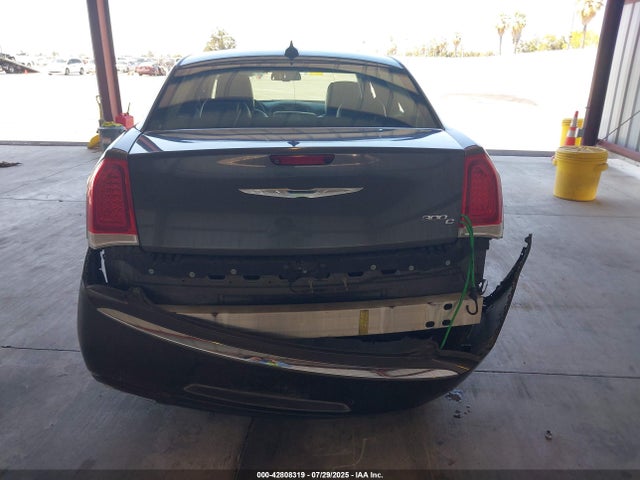 2C3CCAEG4HH570837 Chrysler 2017