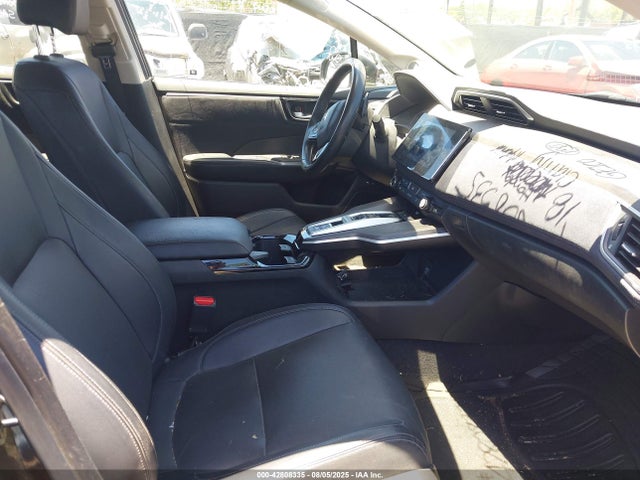 JHMZC5F33JC000067 Honda leb3(h4)
