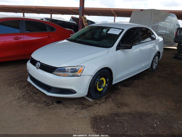 Volkswagen 2014 2014 3VW2K7AJ0EM320908 Image 2