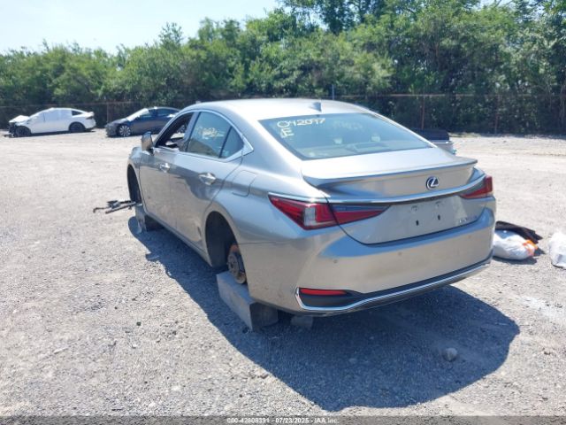 2019 LEXUS ES 300H JTHB21B11K2042097 Photo 2