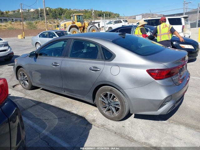 3KPF24AD8RE730868 KIA mpi nu
