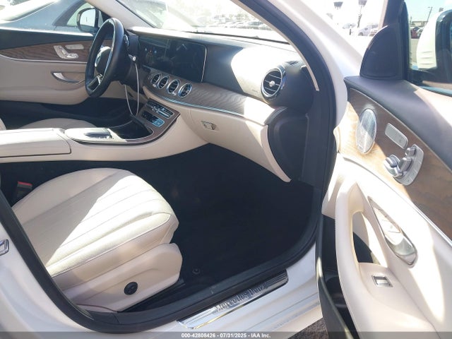 W1KZF8DB8MA921551 Mercedes-Benz m264