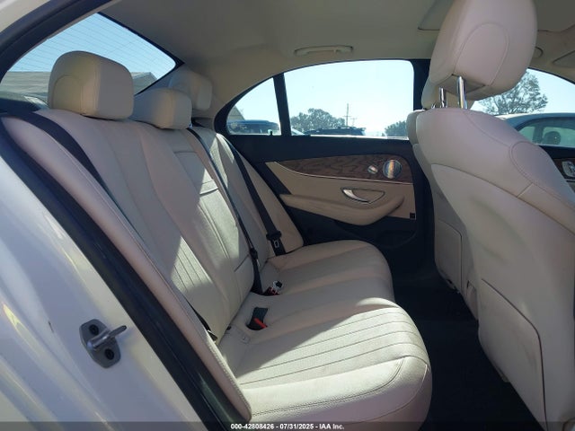 W1KZF8DB8MA921551 Mercedes-Benz m264