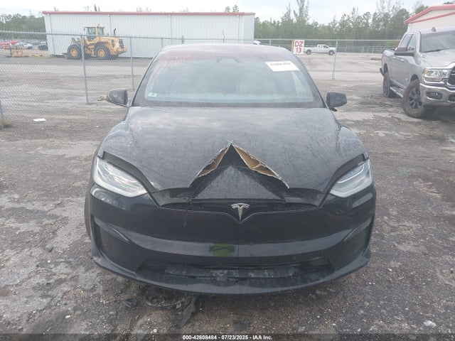 Tesla MODEL X 2022 7SAXCBE67NF355516 Image 11