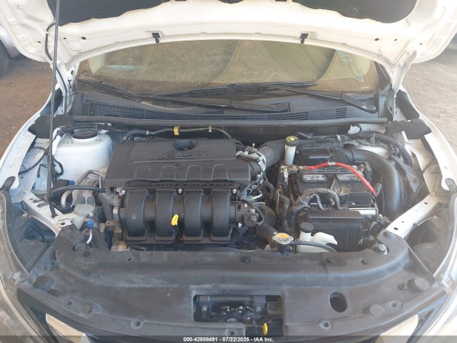 3N1AB7AP4KY211815 Nissan 2019